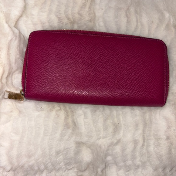 Coach Fuchsia Leather Zip Wallet - Picture 2 of 4